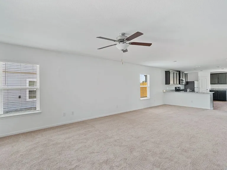 3940 Prairie Crk — Photo 6