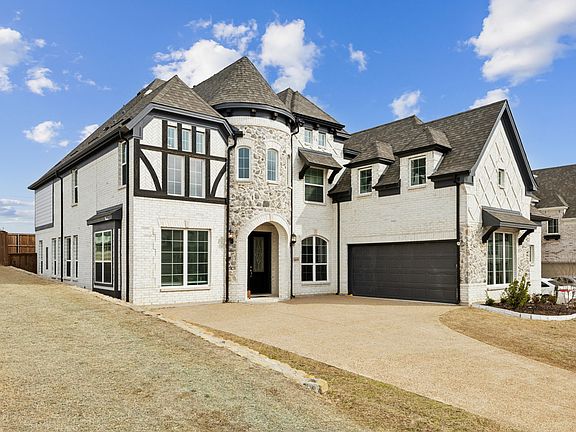 2nd image of 3109 Sawbuck Ln