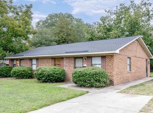 804 W Anderson St, Selma, NC 27576