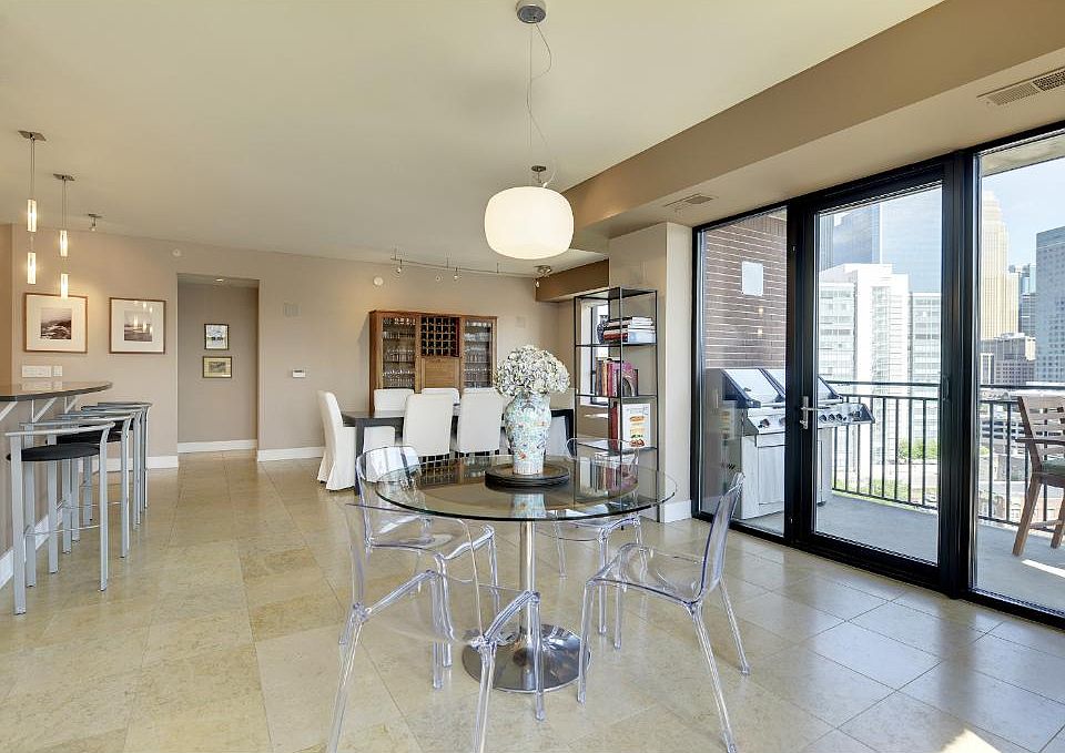 1st image of 500 Grant St E #1110