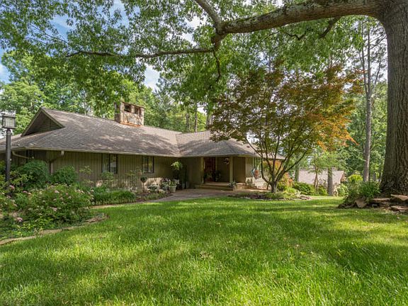 2nd image of 12348 N Fox Den Dr