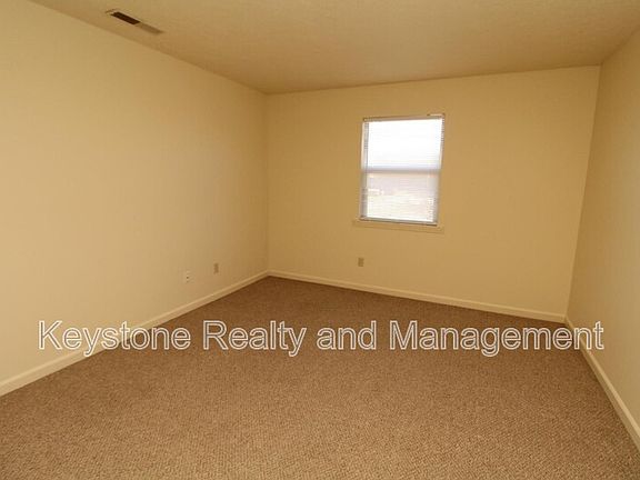 4th image of 2830 Greenville Rd #C2