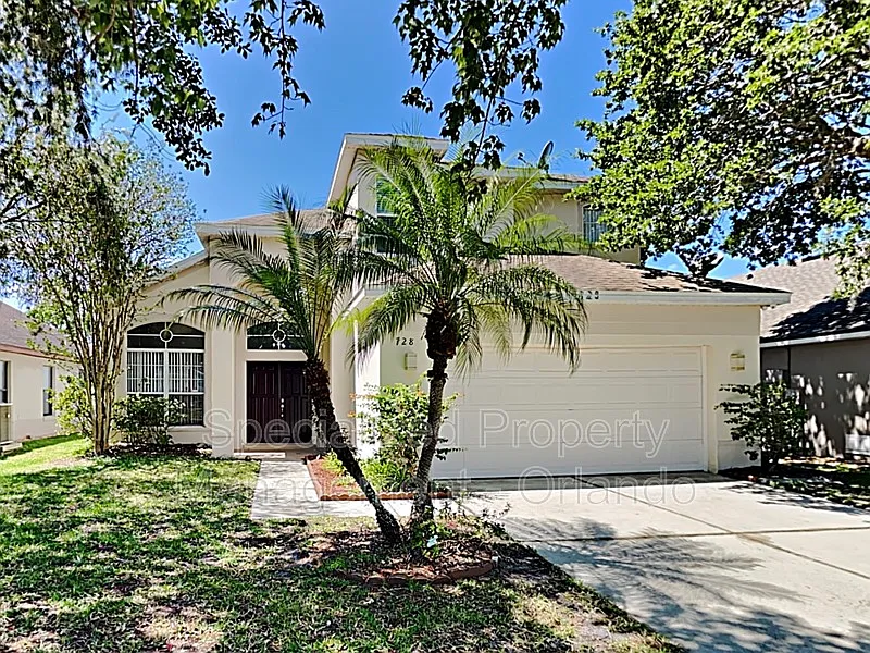 728 Hardwood Cir