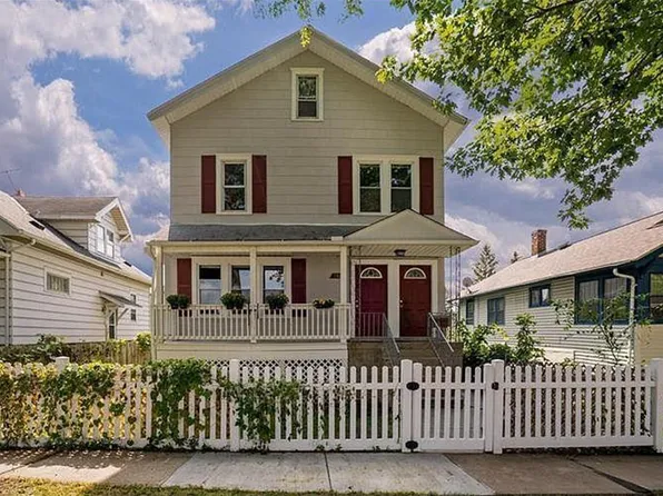 956 Juno Ave, Saint Paul, MN 55102