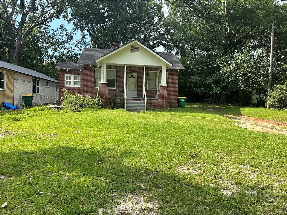 1st image of 102 Smith Avenue
