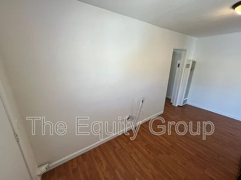 405 W Westfield Ave — Photo 6