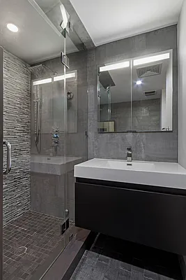 Sold by Compass | media 7