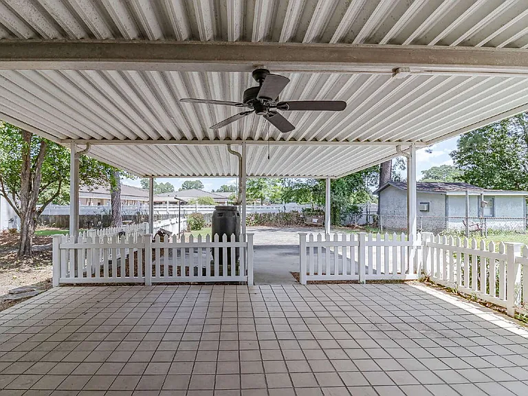 1211 Crisp St — Photo 27