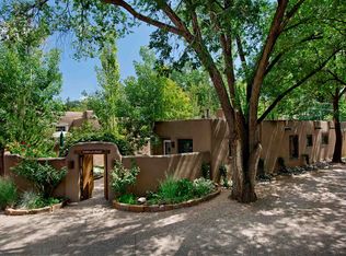 435 Arroyo Tenorio St, Santa Fe, NM 87505
