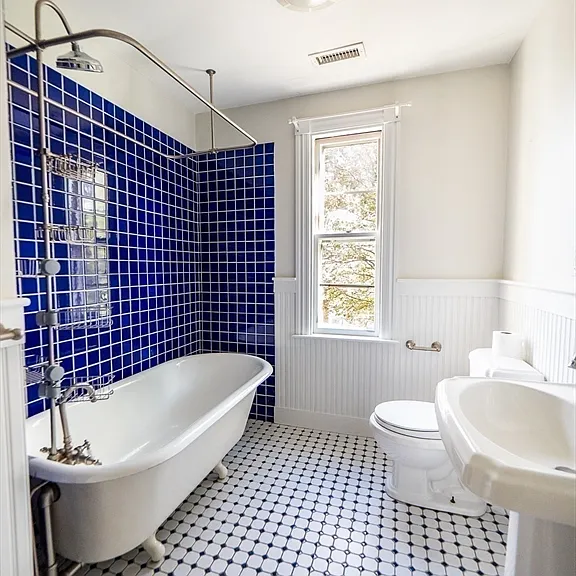 12 Adella Pl — Photo 23