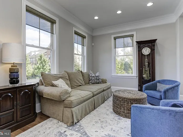 8898 Tawes St — Photo 33