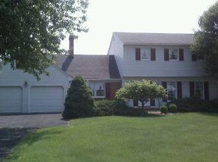 53 Carriage Dr, Gordonville, PA 17529