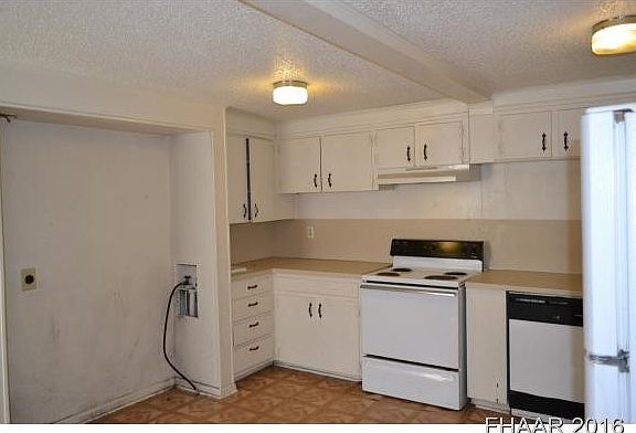 3rd image of 202 Veterans Ave #Af