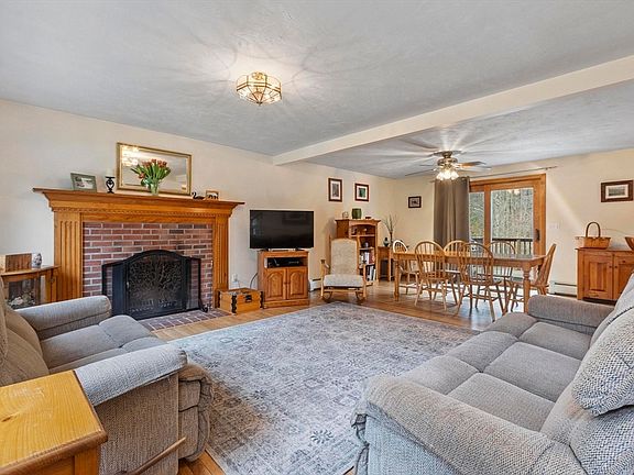 4th image of 75 Nash Rd