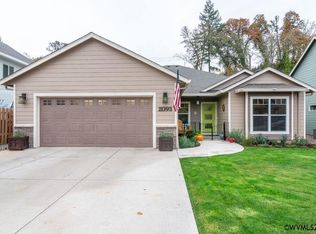 2093 Equestrian Loop S, Salem, OR 97302