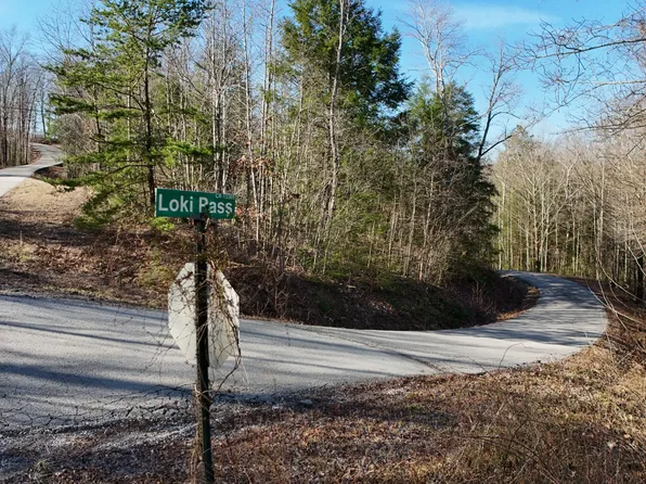 9 Loki Pass, London, KY 40741