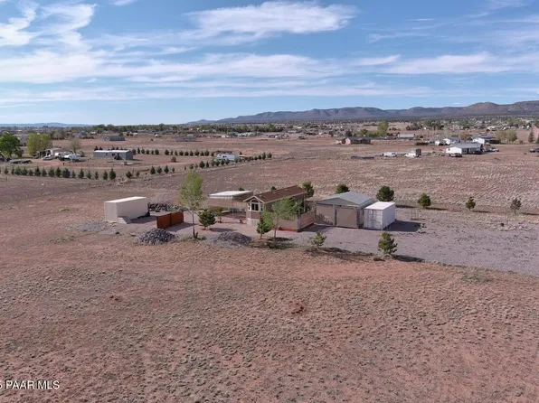 24700 N Stump Rd, Paulden, AZ 86334