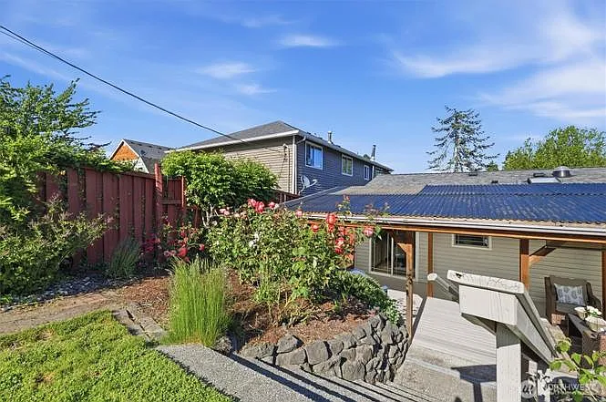 8425 18th Ave SW — Photo 21