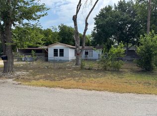 818 Schumacher, New Braunfels, TX 78130