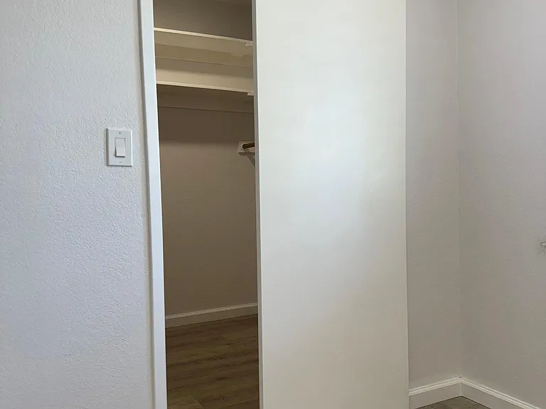 6274 Joaquin Murieta Ave #D — Photo 10