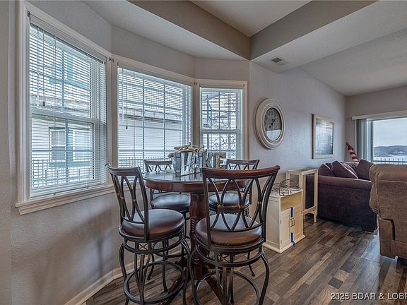 2nd image of 600 W Harbour Towne Dr #603W