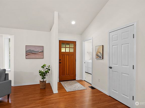 5th image of 10 Goliah Lane