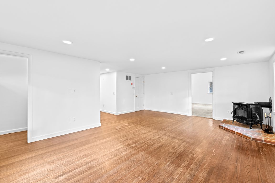 next background image