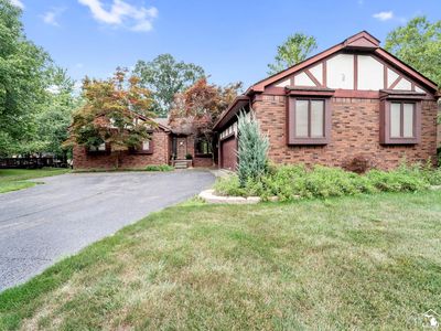 7789 Stout Ave, Grosse Ile, MI, 48138
