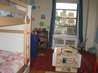 Rented by Rachel Realty