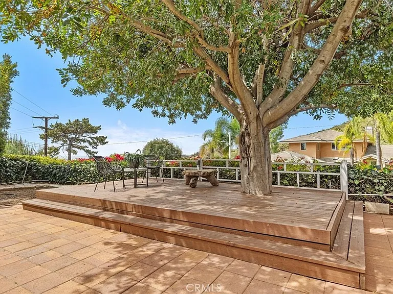 2206 Canyon Rd — Photo 33