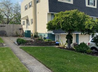 1721 Calamia Dr, Norristown, PA