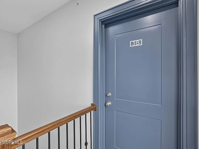 112 Brighton Ave #3B — Photo 2