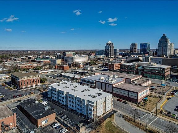 3rd image of 605 W Market St Unit 214