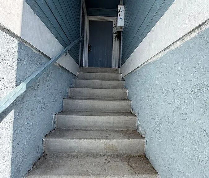 3076 Lincoln Ave #4 — Photo 4