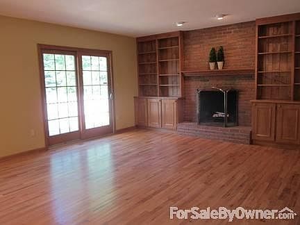 5th image of 8432 Glen Eagle Dr
