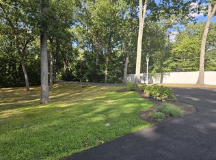 71 Pine St #2, Natick, MA 01760