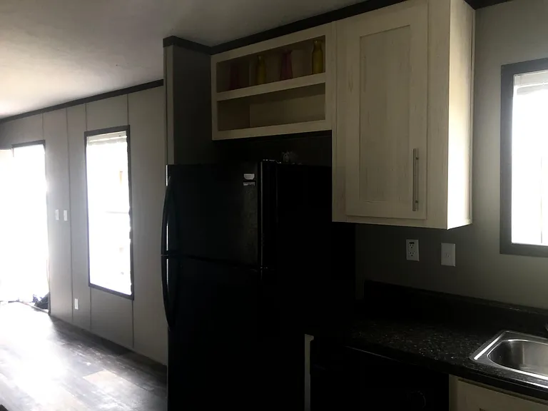 13961 Hartman Ln — Photo 6