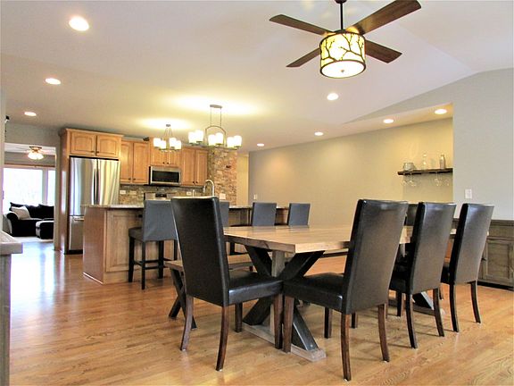 5th image of 16570 W Applewood Ct