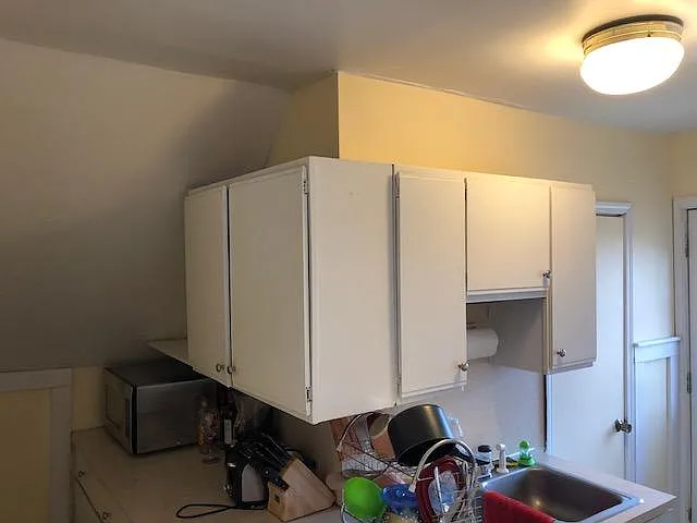 344 Houseman Ave NE #2 — Photo 9