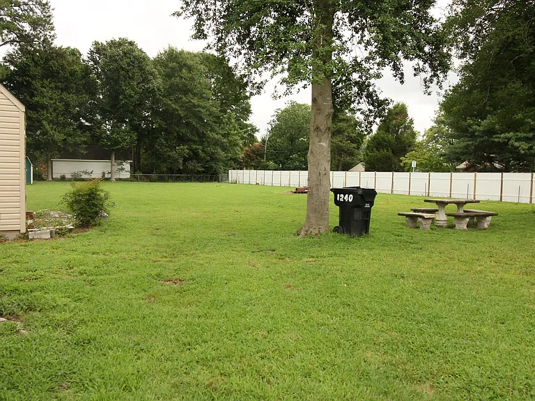 1240 Kempsville Rd — Photo 15