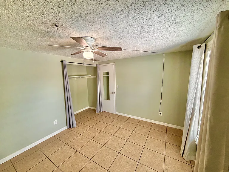 3108 49th Avenue Dr W #B — Photo 12