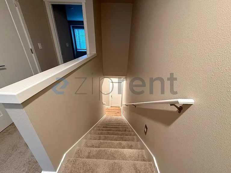 13707 Manor Way #F6 — Photo 32