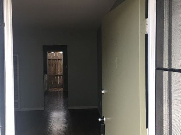 2nd image of 4124 32nd St