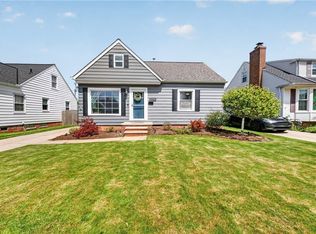 16168 Brinbourne Ave, Middleburg Heights, OH 44130