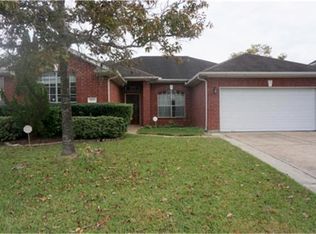 2922 Regata Run Dr, Friendswood, TX 77546