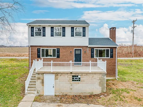 608 Fitz Henry Rd, Smithton, PA 15479