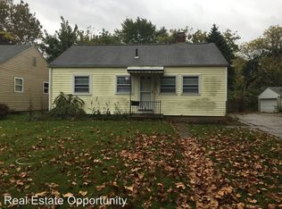 2554 Howey Rd, Columbus, OH 43211