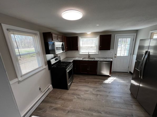 61-63 Orlando St #61