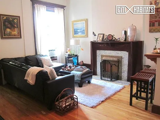 Rented by Citi Habitats | media 10