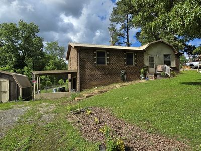 10172 W Oak Dr, Bon Aqua, TN, 37025